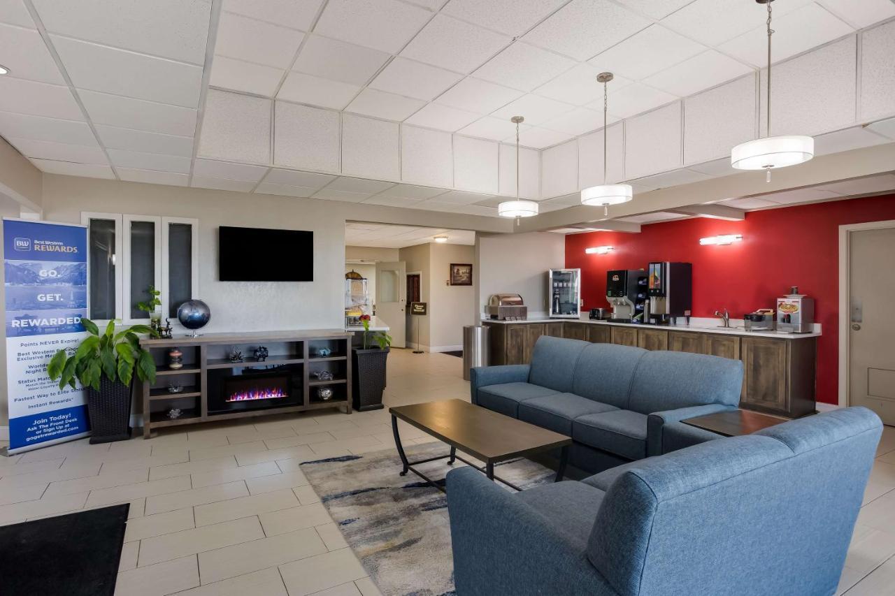 Motel Surestay By Western Higginsville