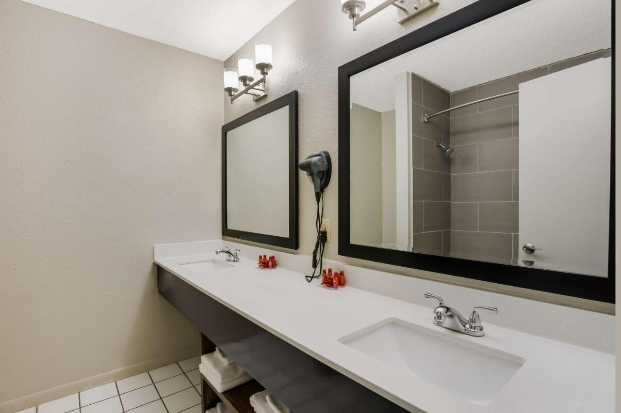 Motel Surestay By Western 3*