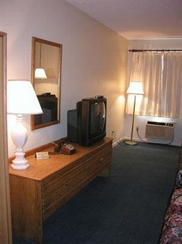 Surestay By Western Motel Higginsville