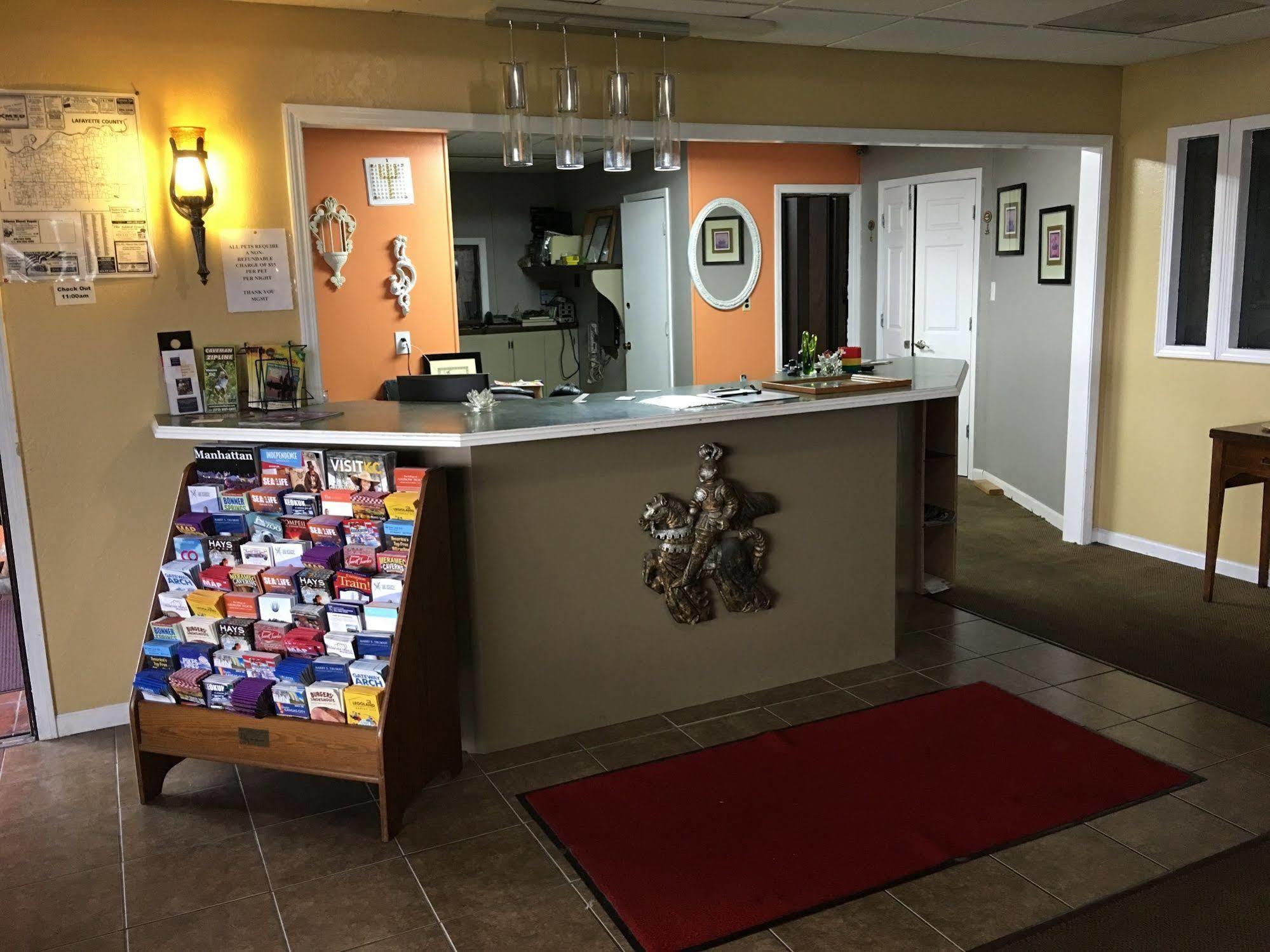 Motel Surestay By Western Higginsville